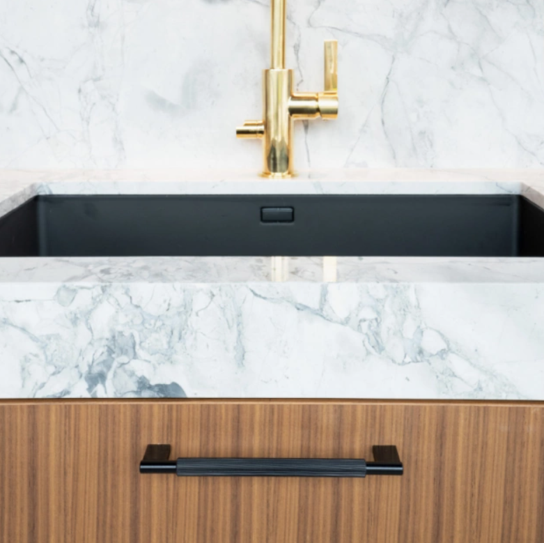 Handle Arpa - 320 mm - brushed black