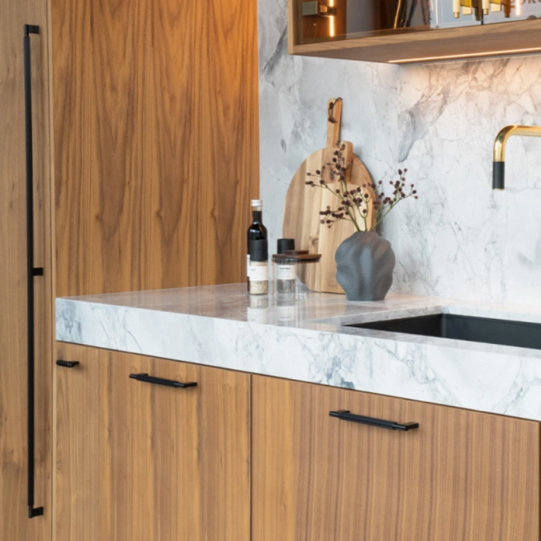 Handle Arpa - 320 mm - brushed black
