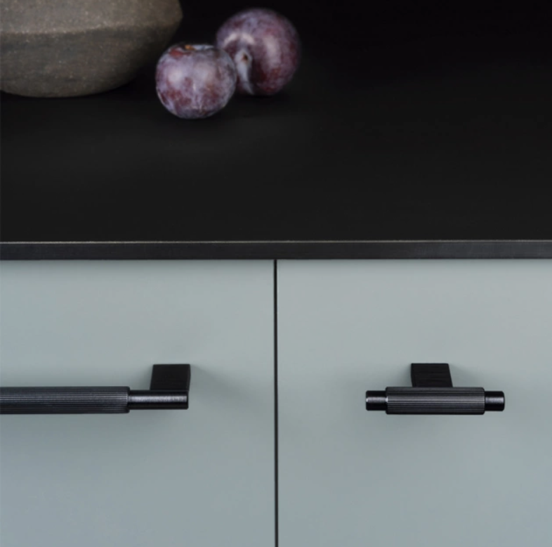 Knob T Arpa - Brushed black