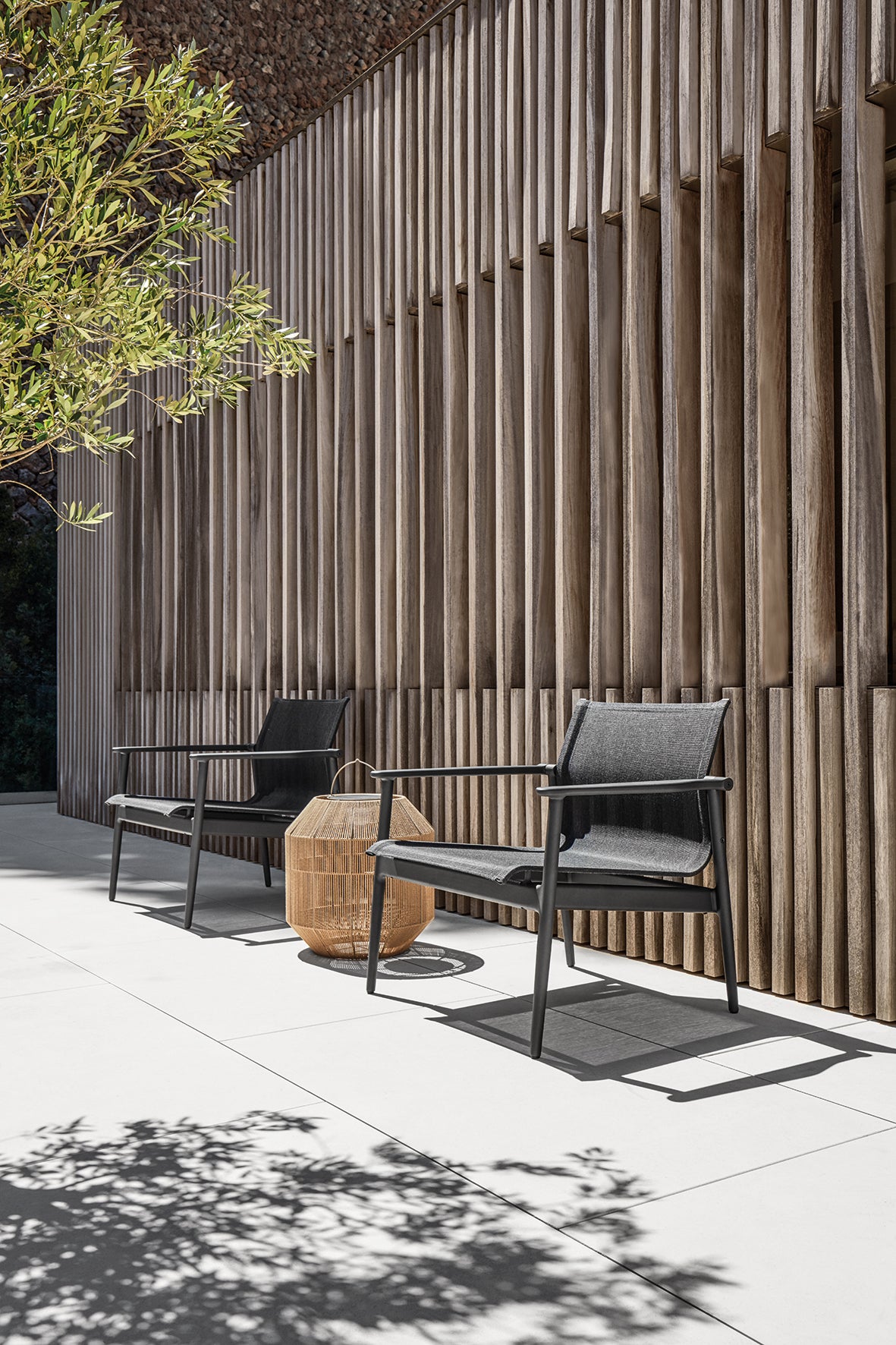 Nest / Steel Wicker
